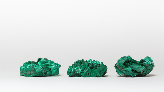 Unraveling the Mysteries of Malachite: Healing Properties and Spiritual Significance - Discover the transformative power and spiritual significance of malachite, a mesmerizing green mineral.