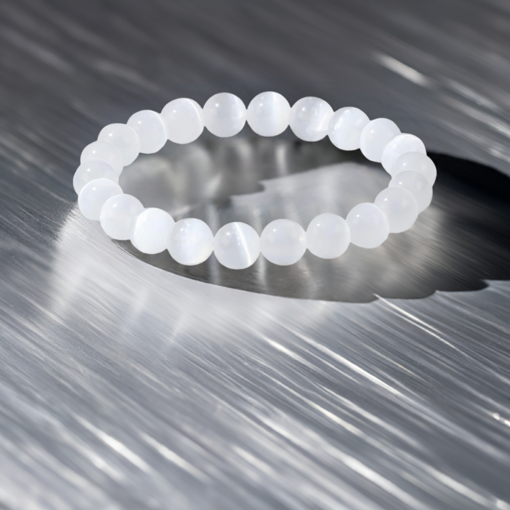 White Cat’s Eye Bracelet Benefits and Meaning – Real Healing Crystal Jewelry for Protection and Intuition.